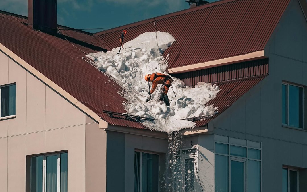 How To Clean Roof Shingles in Utah