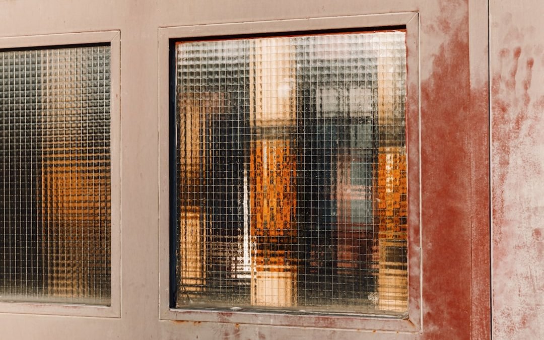Demystifying Frosted Glass: Your Guide to Privacy and Light